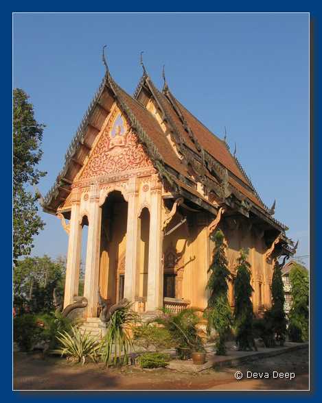 Nong Khai Wats 20031223-01